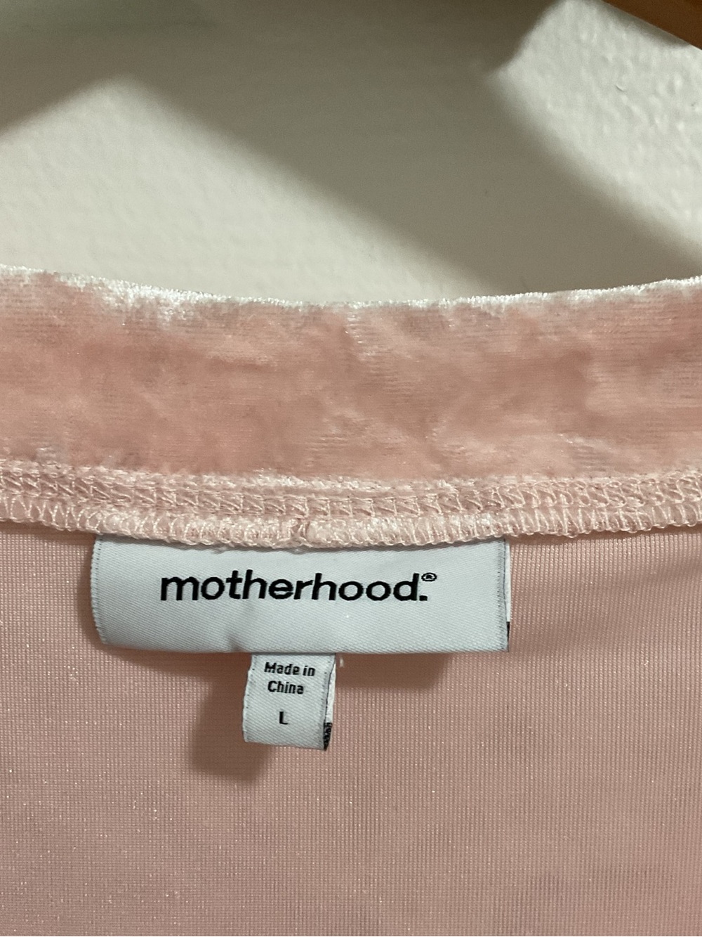 Motherhood Pink Crushed Velvet Maternity DRESS - Picture 6 of 6